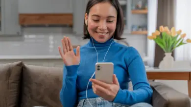 15 Rekomendasi Lagu LDR Terbaik untuk Obati Rindu dan Jaga Hubungan