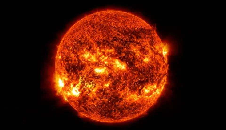 4 Fenomena Matahari 2025: Aktivitas Menakjubkan yang Harus Diketahui