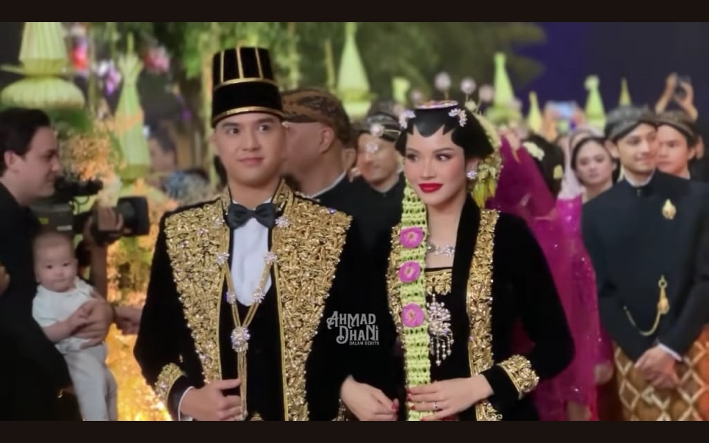 Dewa 19 Tampil Memukau di Pernikahan Al Ghazali Tanpa Once Mekel