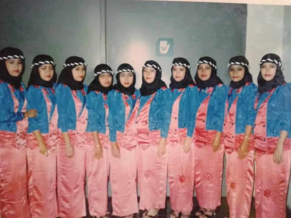 Ibu-Ibu Nasida Ria Ramalkan Nuklir dan Perang Teluk Arab Sejak Dulu