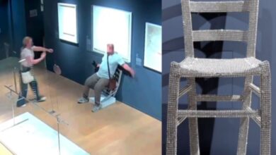 Kursi Van Gogh Berlapis Swarovski: Berhasil Diperbaiki Usai Dihancurkan Turis