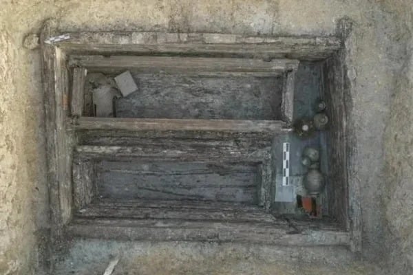 Makam Berusia 1.800 Tahun Ditemukan, Terdapat Harta Karun Langka!