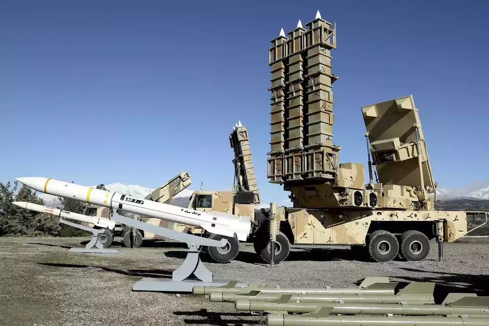 Mengapa Serangan Rudal Bisa Tepat Sasaran Meski Jaraknya Jauh?