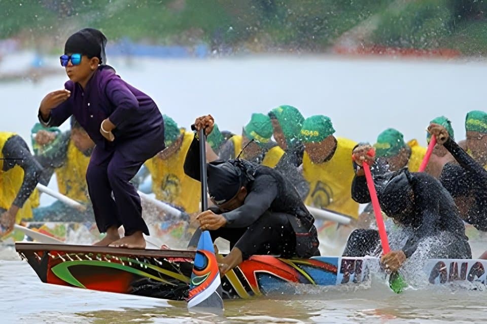 Apa Itu Aura Farming? Viral di Tarian Pacu Jalur & DJ Steve Aoki - Butota.id