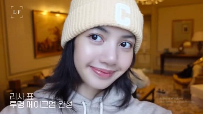 Bikin Khawatir: Lisa BLACKPINK Unggah Video Telinga Berdarah Jelang Konser