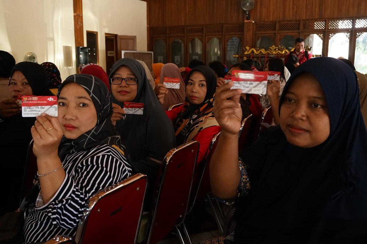 Cara Cek Bansos PKH dan BPNT 2025 Secara Online Pakai HP dengan Mudah