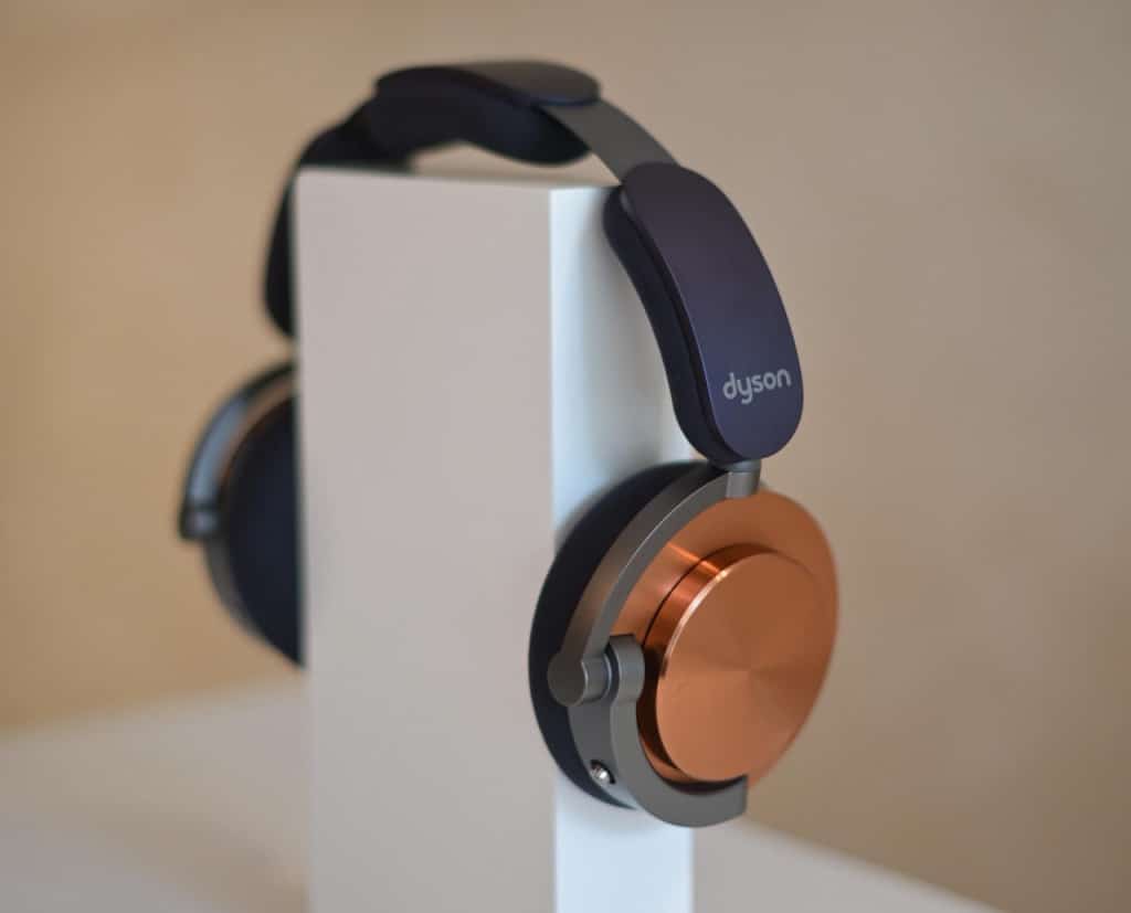 Dyson Bawa Headphone OnTrac ke Indonesia: Simak Keunggulannya di Sini!