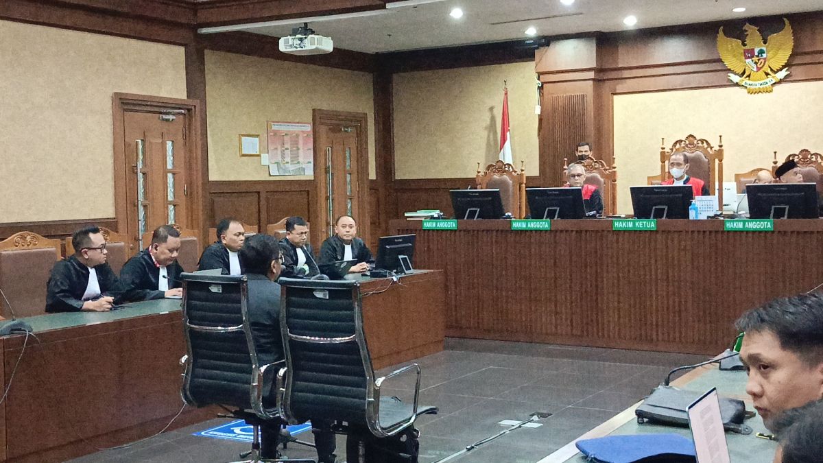 Harun Masiku Masih Buron, Hasto Benarkan Tak Bisa Dikenakan Kesalahan