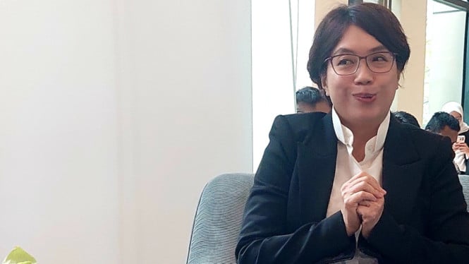 Indonesia Berada di Persimpangan: Tantangan dan Peluang di Era Globalisasi