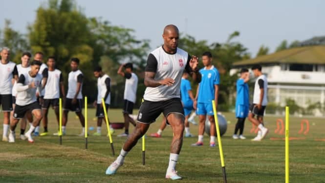 Malut United Diperkuat 4 Eks Bintang Persib Siap Gemparkan Super League 2025/26