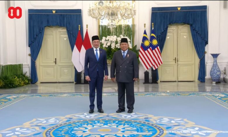 PM Malaysia Anwar Ibrahim Tiba di Istana Negara, Disambut Presiden Prabowo