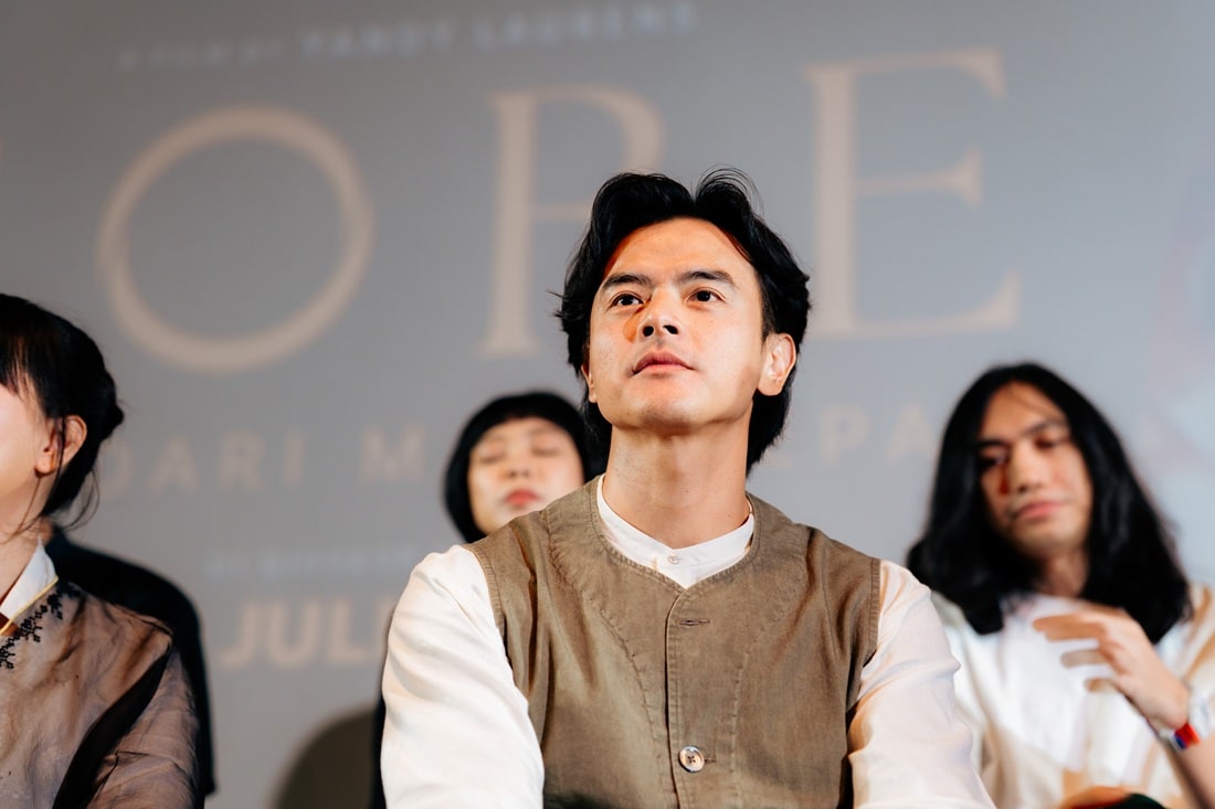 Pameran Foto Film 'Sore Istri Dari Masa Depan' Karya Dion Wiyoko Resmi Dibuka