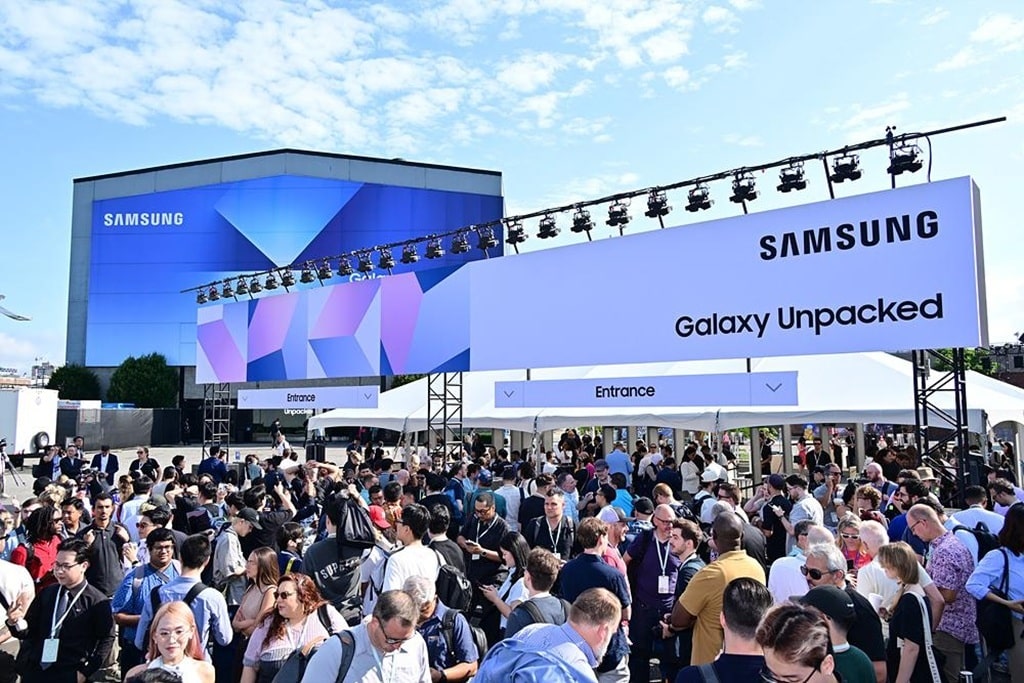 Samsung Merilis Era Baru AI Mobile di Galaxy Unpacked 2025: Inovasi Terkini!
