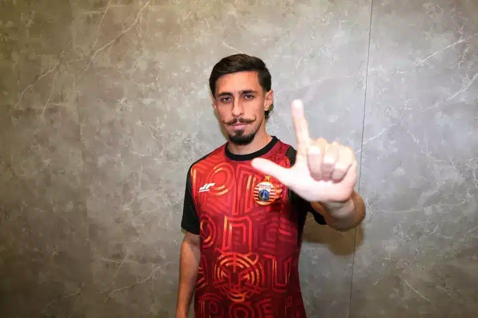 Siap Bawa Energi Baru, Gustavo Franca Resmi Bergabung dengan Persija