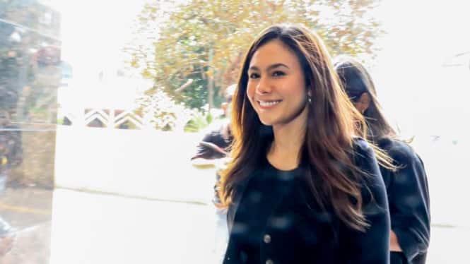 TERPOPULER: Wulan Guritno Terlihat Bersandar ke Baim Wong, Praz Teguh Dirawat di RS