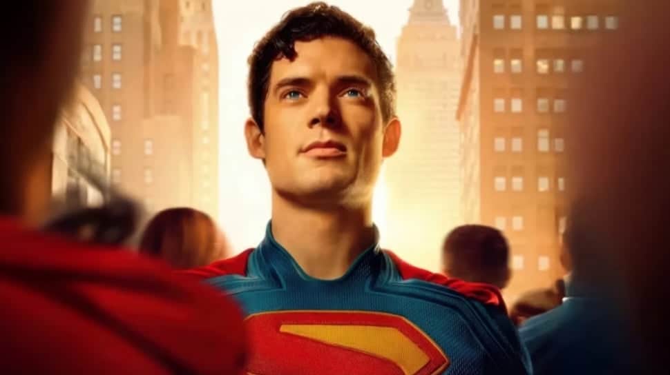 Tayang Hari Ini: Yuk Kenalan dengan David Corenswet, Sang Superman Terbaru