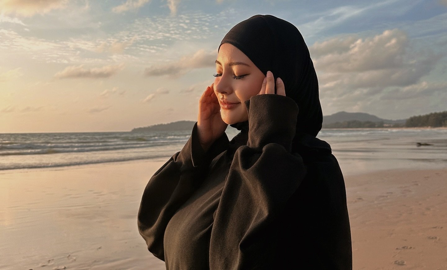 Terungkap! Motif Rae Lil Black Tinggalkan Film Panas dan Peluk Islam