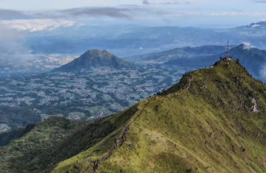 Waspadai Mbediding, Rob & Gelombang Tinggi di Jawa Tengah Hari Ini