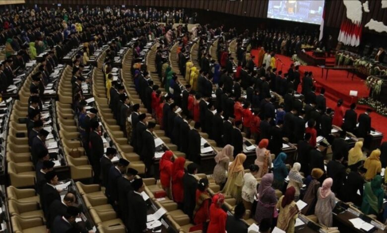 Anggota DPR Pulang Cepat, Boro-Boro Didengar, Hindari Demontran!