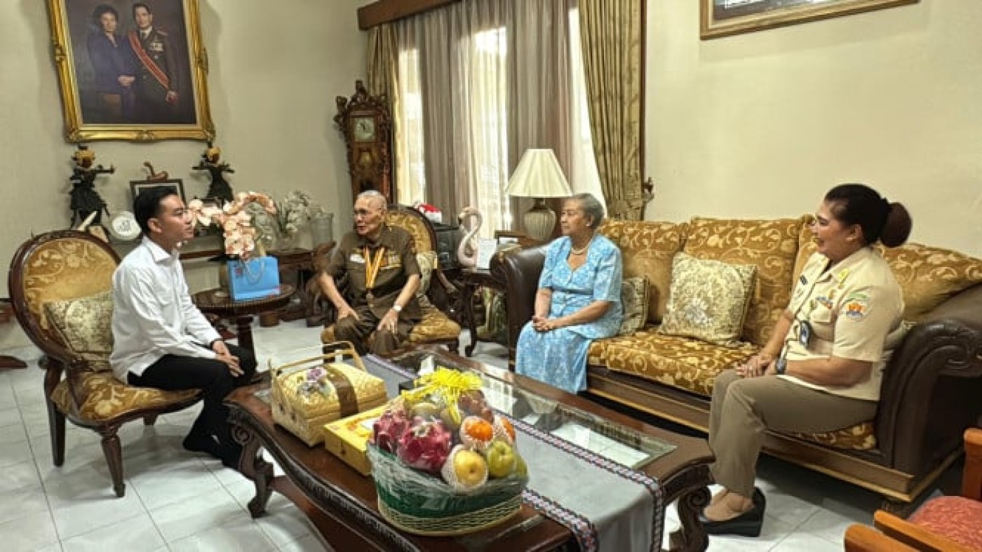 Antar Undangan HUT ke-80 RI, Gibran Dapat Wejangan dari Try Sutrisno