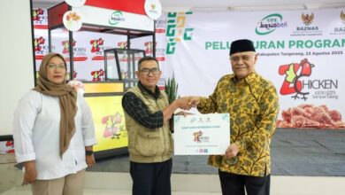 BAZNAS Salurkan Bantuan Program ZChicken untuk Mustahik di Tangerang