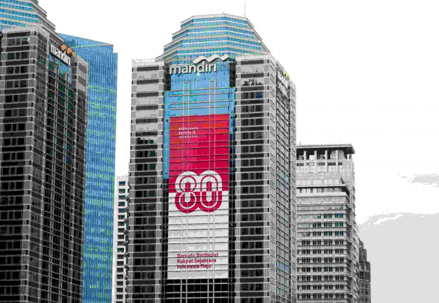 Bank Mandiri Pertahankan Gelar Best Bank in Indonesia: Konsisten Akselerasi Perekonomian