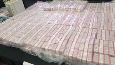 Bareskrim Pamerkan Tumpukan Uang Rp154,3 Miliar Sitaan Judi Online