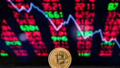 Bitcoin Rontok 5%: Pasar Waspada Jelang Rilis Data PCE AS Terbaru