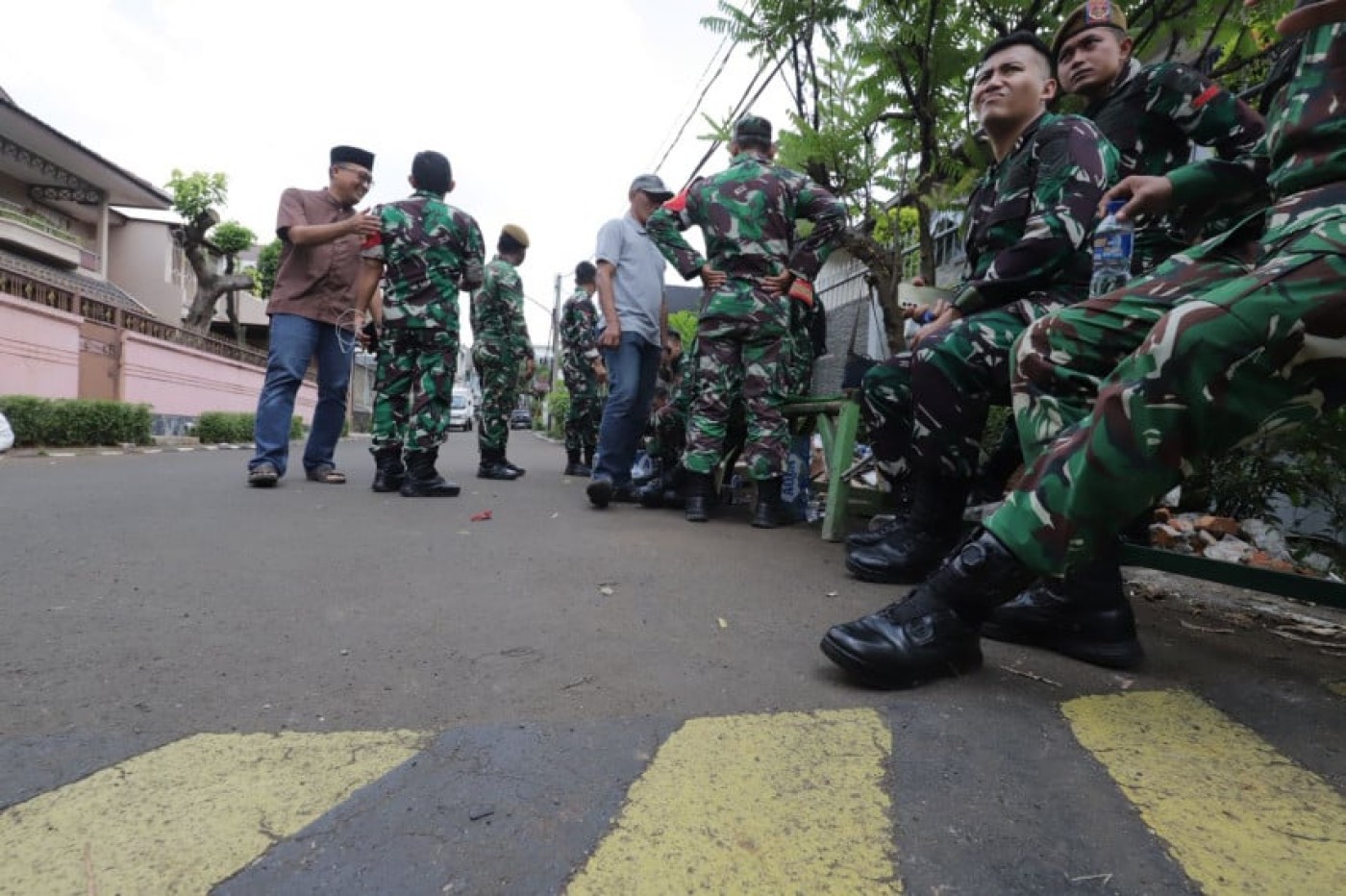 Darurat Militer: Pulang Jadi Trending Topic di Media Sosial