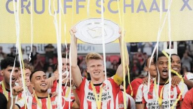 Dean James Tampil Apik dalam Laga PSV vs Go Ahead Eagles, Tim Gagal Juara