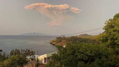 ESDM: Warga Sekitar Gunung Lewotobi Laki-laki Harus Waspada Erupsi Eksplosif