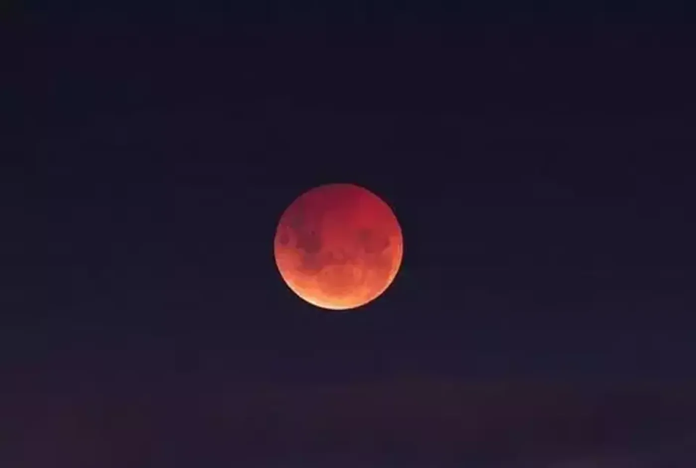 “Gerhana Bulan Total 7-8 September 2025: Kapan Blood Moon Bisa Dilihat?”