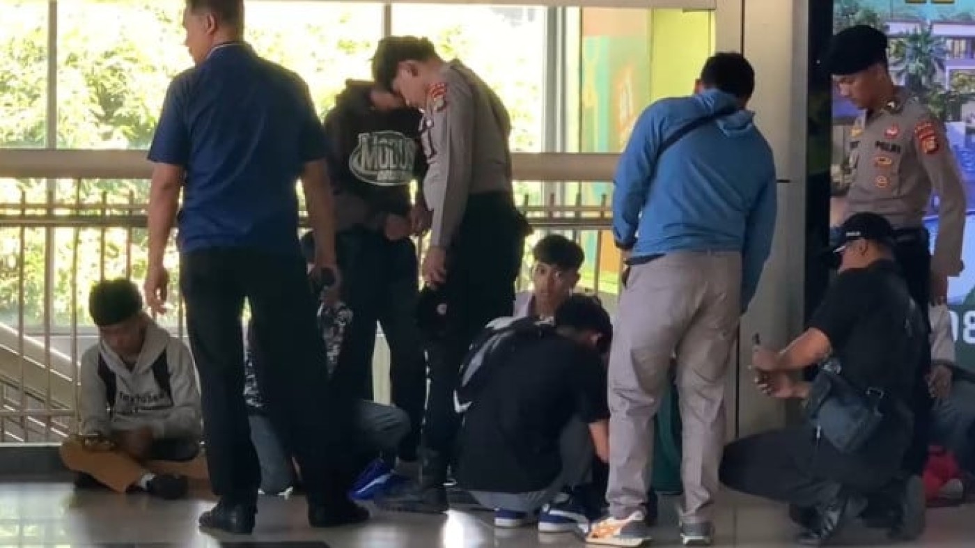 Horor! Pelajar Bawa 9 Busur Panah di Tanah Abang, Diduga Mau Demo di DPR