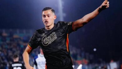 Jay Idzes Menuju Sassuolo, Genoa dan Torino Terancam Kehilangan Target