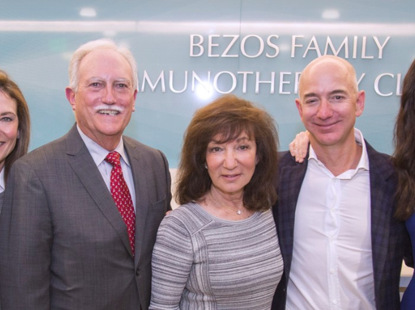 Manusia Rp 3.700 Triliun Kenang Ibunda yang Wafat dengan Pesan Menyentuh