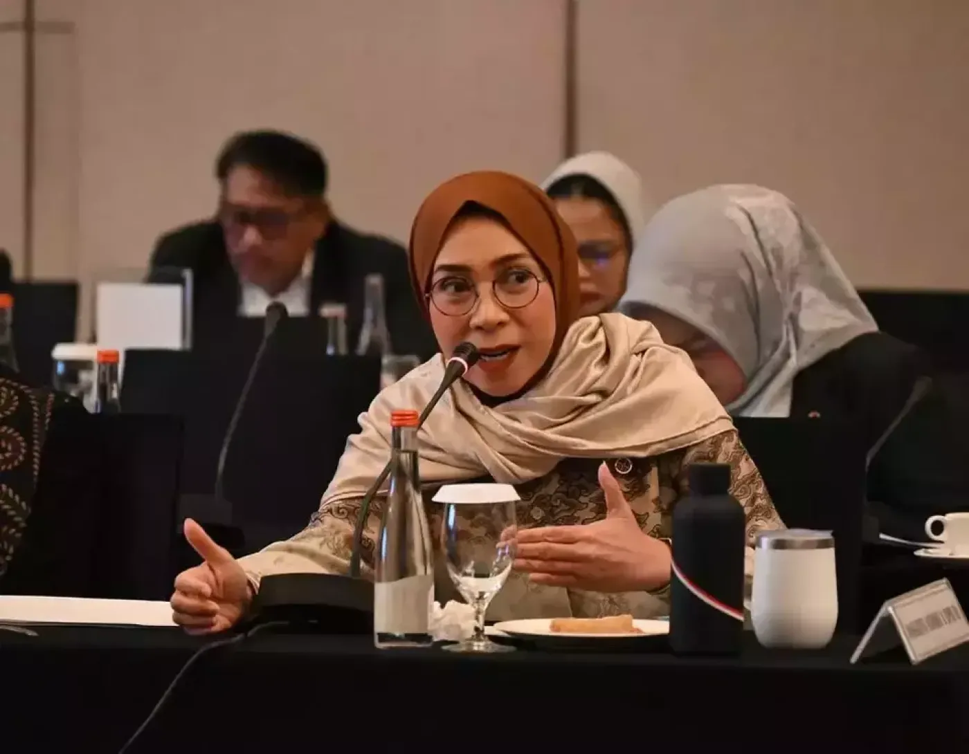 Melly Goeslaw Berduka: Insiden Ojol Tewaskan Affan Kurniawan