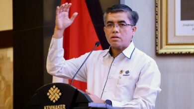 Menaker Respon Tuntutan Buruh: Upah Minimum Naik 10,5% Masih Dikaji!
