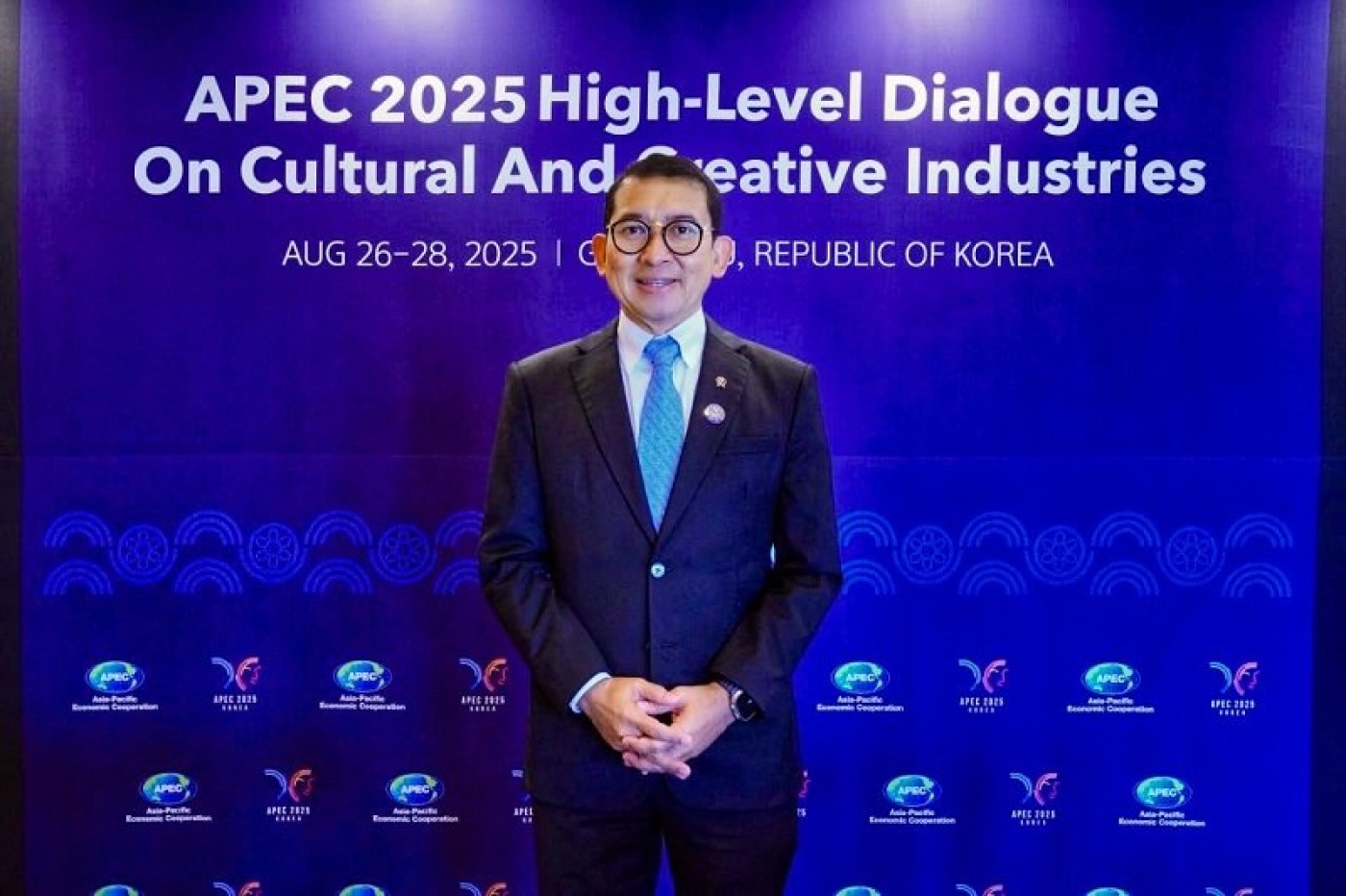 Menbud Dorong Industri Budaya sebagai Pilar Pertumbuhan di Sidang APEC