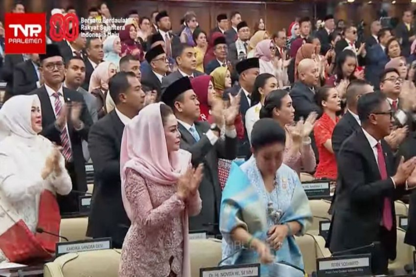 Momen Titiek Soeharto Terharu, Usai Lihat Capaian Presiden Prabowo