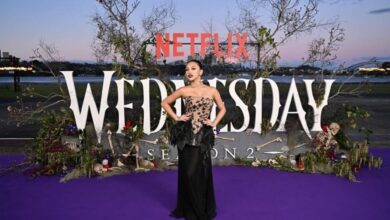 Naura Ayu Bikin Bangga, Wawancara Pemain Wednesday Kenakan Kebaya