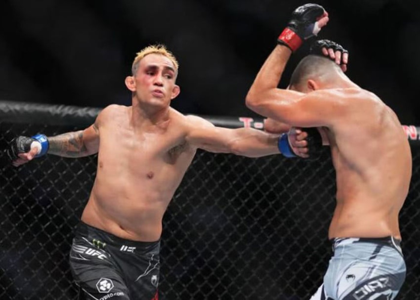 Pertarungan Berdarah Tony Ferguson di UFC Jadi Inspirasi bagi Anak-anak