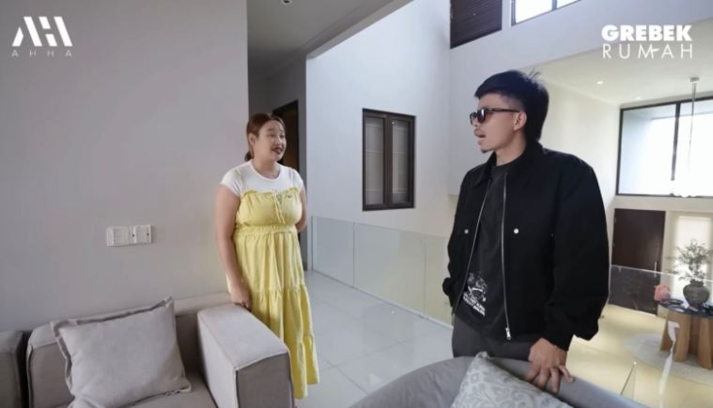 Pinkan Mambo: Suami Tak Nafkahin Tak Masalah, Utamakan Jago Servis!