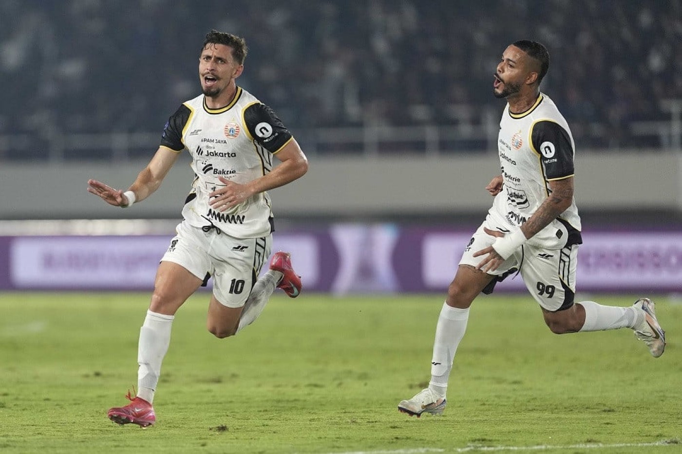 Prediksi Skor Dewa United vs Persija: Head to Head dan Susunan Pemain Terbaru