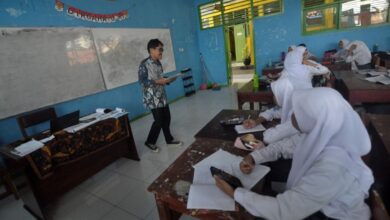 Rombel Bertambah, Siswa Didik Jabar Rasakan Kepanasan saat Belajar