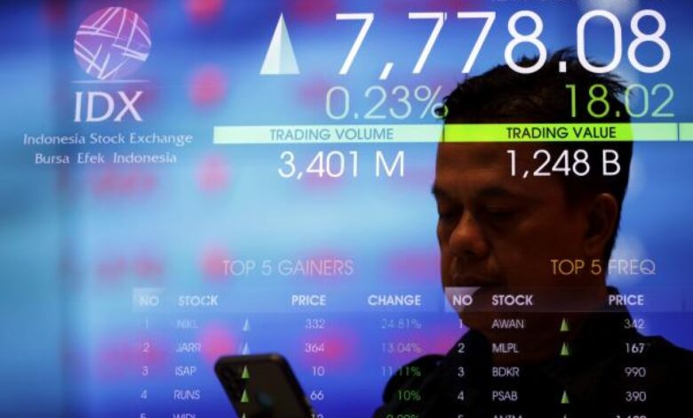 Saham Melejit, IHSG Hari Ini Menguat Dekati Level 8.000 dengan 258 Saham