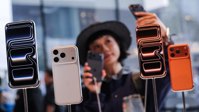 Aneka Masalah iPhone 17 Series: Goresan dan Kamera Berembun di Hari Peluncuran