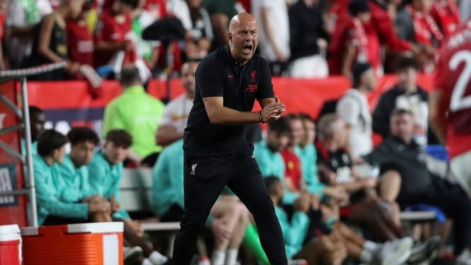 Arne Slot Ngamuk, Sindir Pemain Ini Penyebab Kekalahan Liverpool di Palace