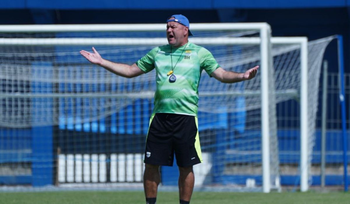 Bojan Hodak Puji Anak Asuh Meski Persib Kehilangan Kemenangan Dramatis