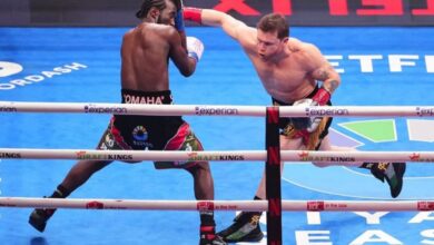 Canelo vs Crawford: Pertarungan Hebat Sukses Kalahkan Khabib vs McGregor