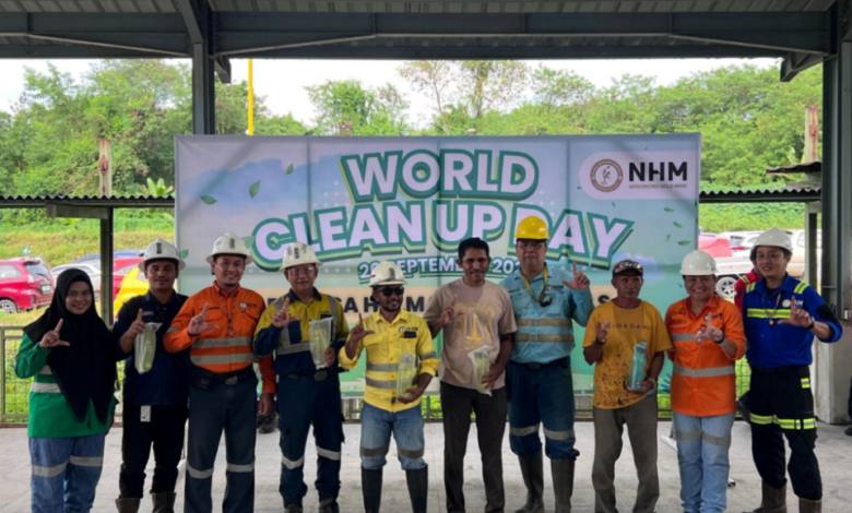 Dukung KLHK, NHM Gelar Aksi Bersih-bersih World Cleanup Day 2025 Bersama Mitra Lokal
